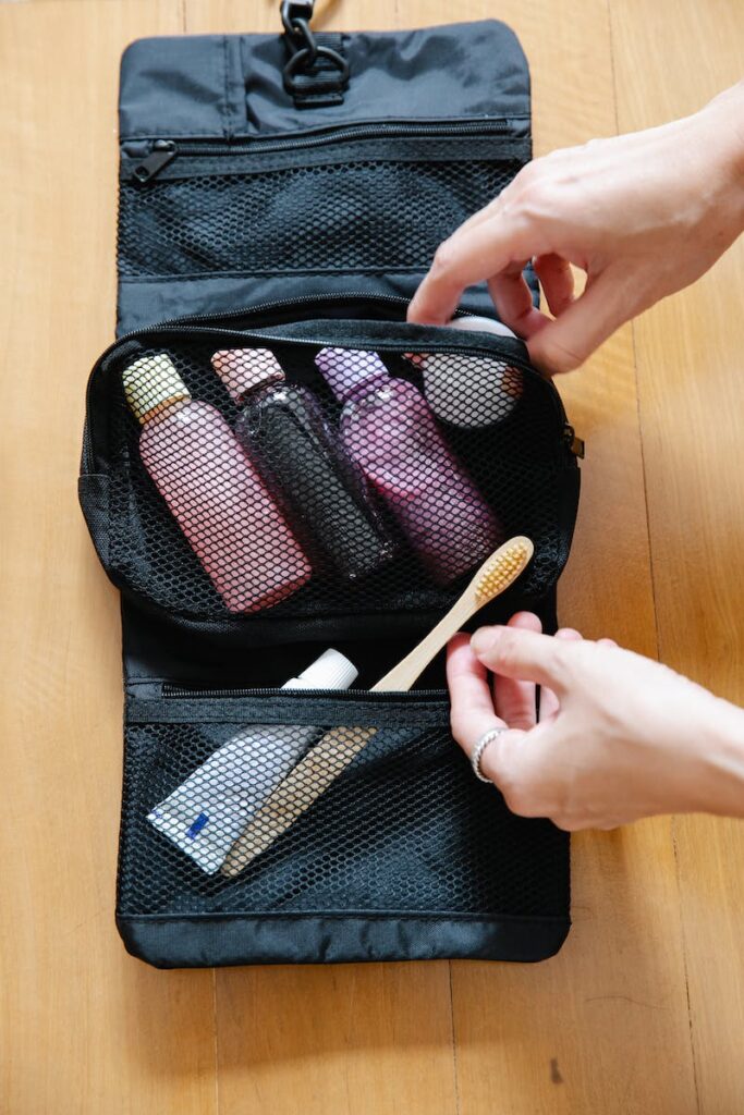  Toiletry Bag for travelling